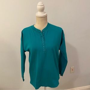 American clothing company Aqua blue T-shirt S
